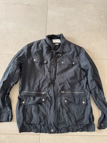 Manteau noir Geox taille 54, très bon état