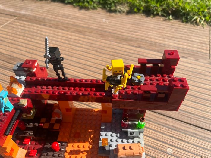 Lego le pont de blaze 21154 - photo numéro 4