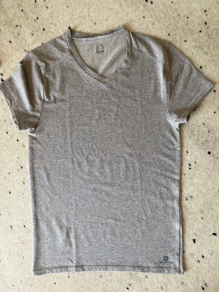 Lot de 2 T-shirt Decathlon S - photo numéro 5