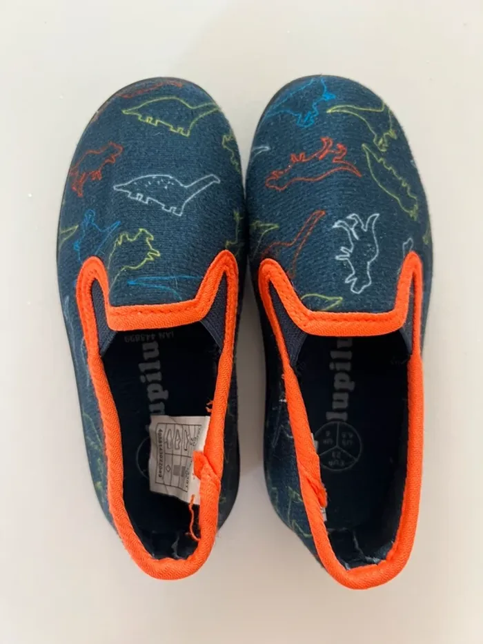 Chaussons enfant dinosaures taille 23 - photo numéro 3