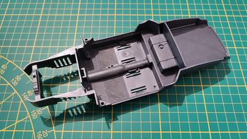 Châssis intérieur miniature Bburago Burago Lancia Aurelia B24 Spider 1955 1/18 1/18ème #C47