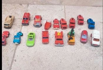 Petite voiture jouet métal à partir de 1 €