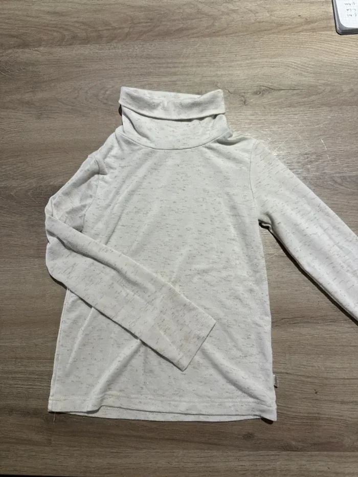 Sous pull blanc pailleté 4 ans