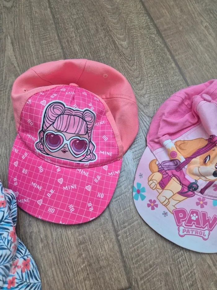 Lot de 3 casquettes 52 cm - photo numéro 3