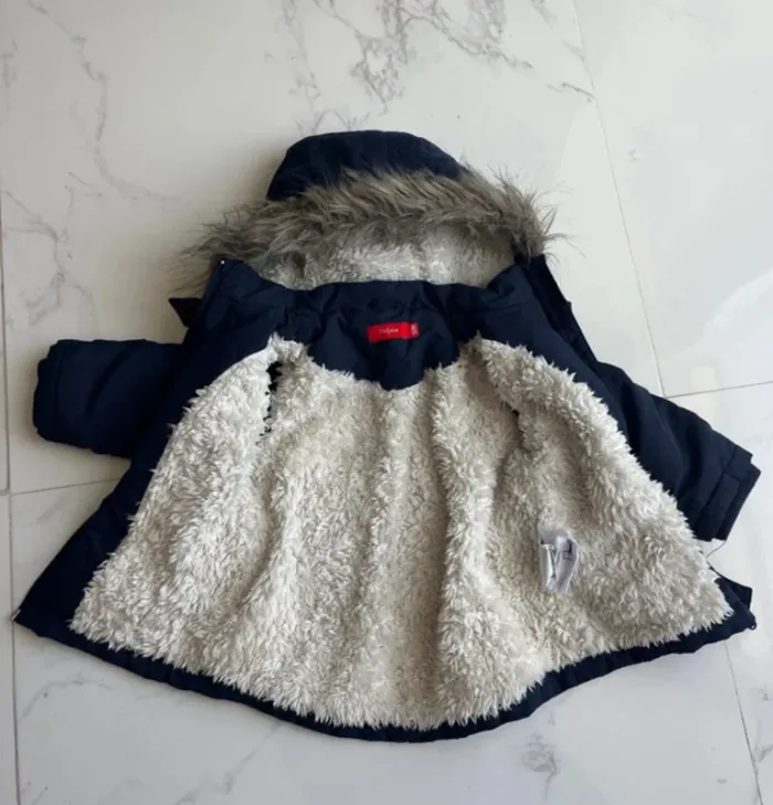 Mon manteau chaud à capuche, 12 /18 mois - photo numéro 2