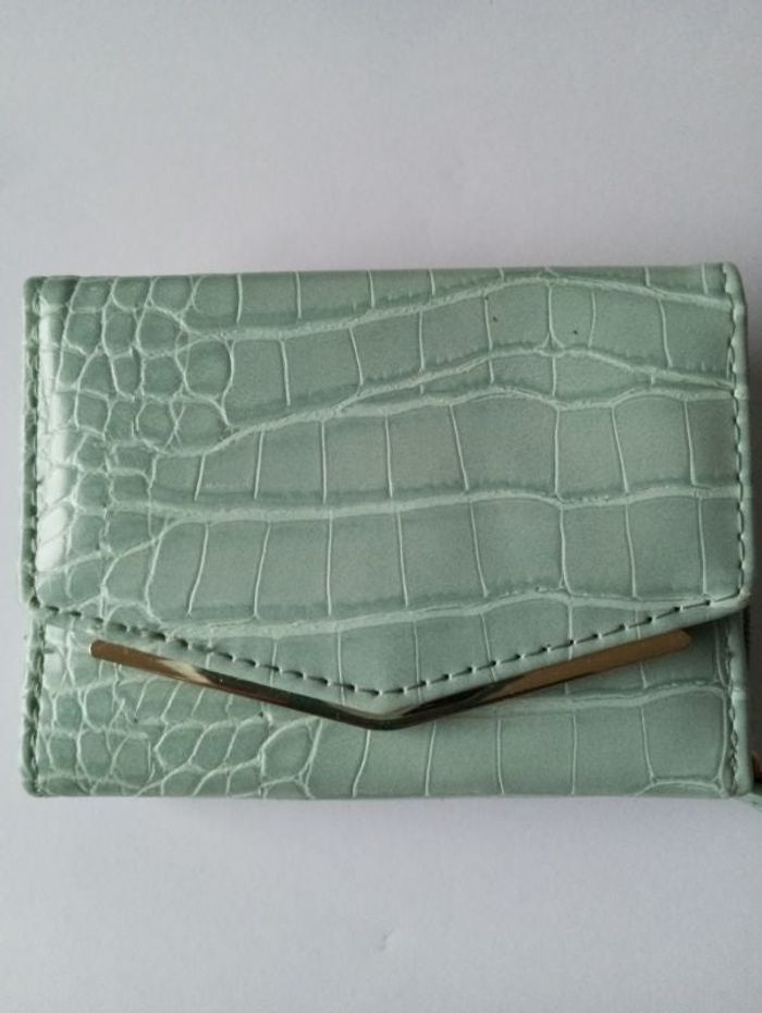 Porte monnaie porte feuille