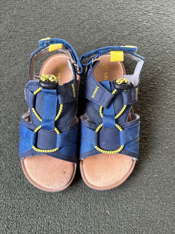 Nus pieds