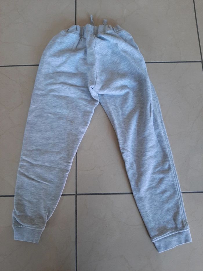 Bas de Jogging fille 8 ans - photo numéro 2