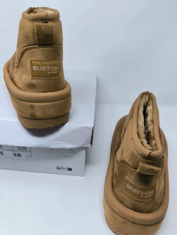Bottines fourrées Burton neuves valeur 190€ - photo numéro 4