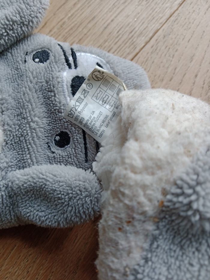 Chaussons enfant motif souris - Taille 28/29 - photo numéro 4