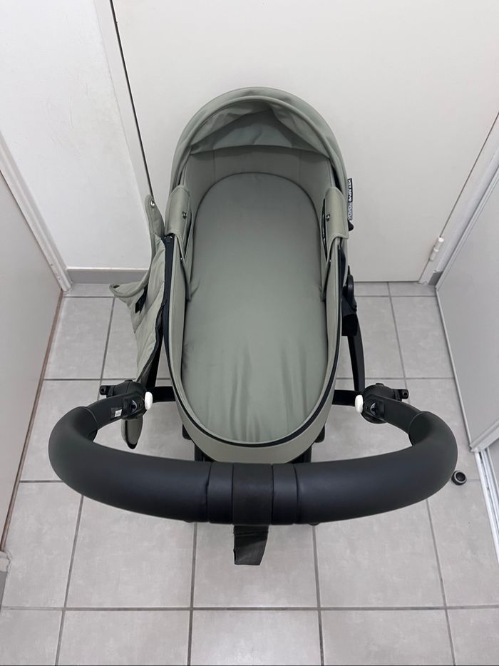 Poussette YOYO2 avec nacelle et pack 6+ olive - photo numéro 2