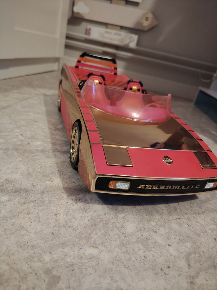 Voiture poupée LOL - photo numéro 2