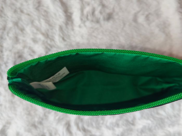 Trousse Friends Central Perk noire – trousse maquillage ou école 21x12 cm - photo numéro 3