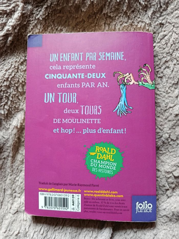 Livre poche sacrées sorcières - photo numéro 3