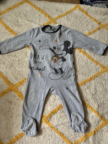 Pyjama Mickey