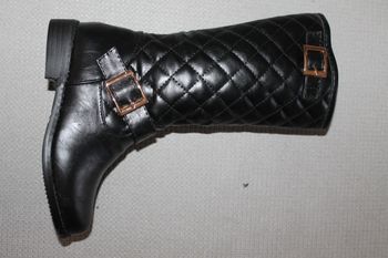 belle bottes noires fourrées 28