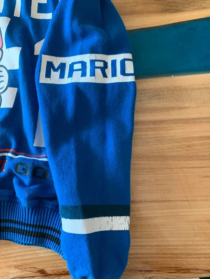 Pull avec capuche Suoer Mario taille 10 ans - photo numéro 5