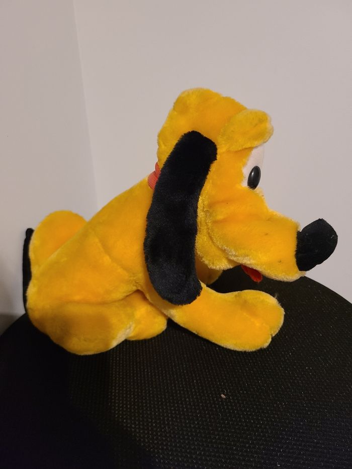 Pluto peluche