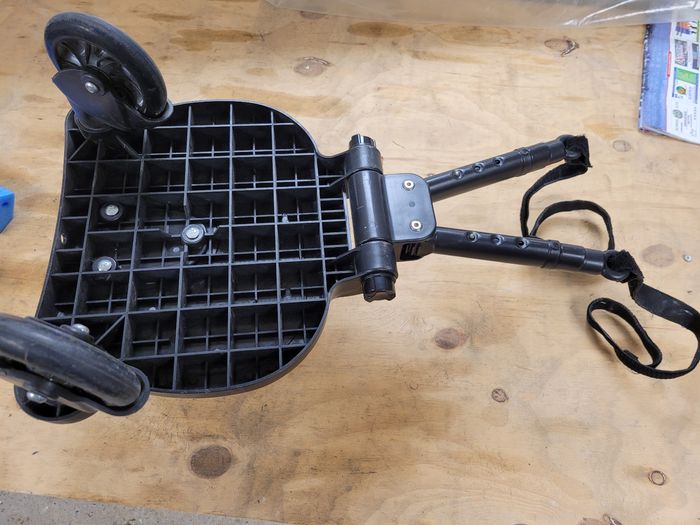 Planche à roulettes pour poussette - photo numéro 3