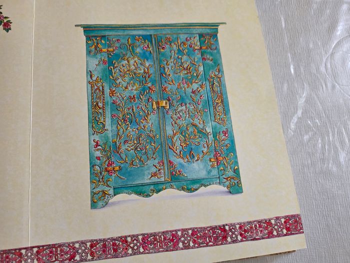 Livre la poupée  de maison enchantée - photo numéro 3