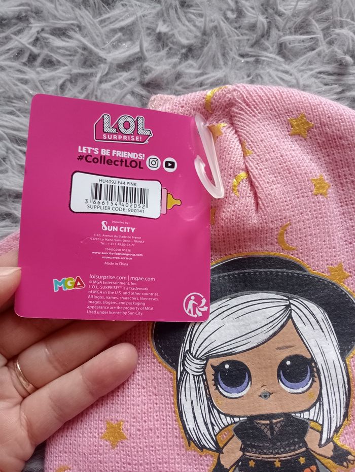 Bonnet + Gants LOL Surprise neuf - photo numéro 3