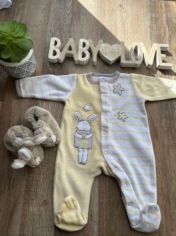 - Pyjama Tex baby       - 1 mois - Très bon état