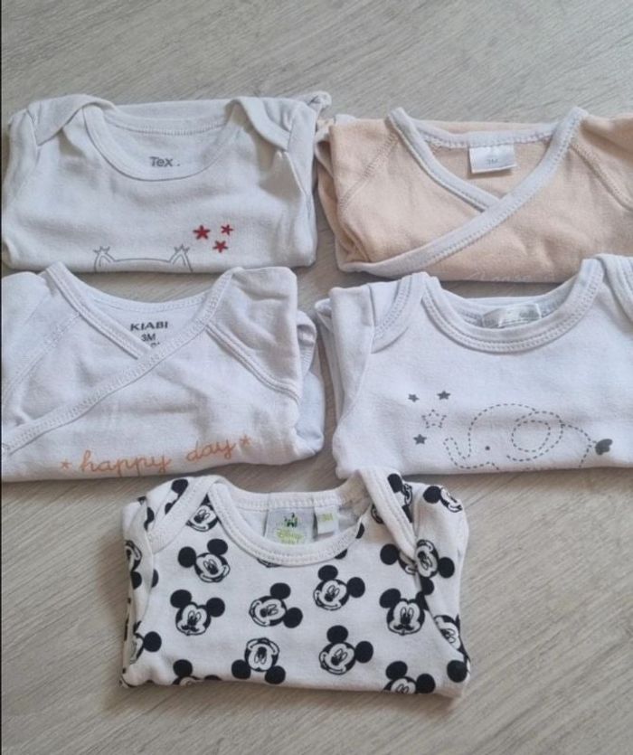 Lot bodys mixte