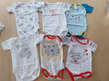 Lot de 6 bodys bébé 6 mois manches courtes