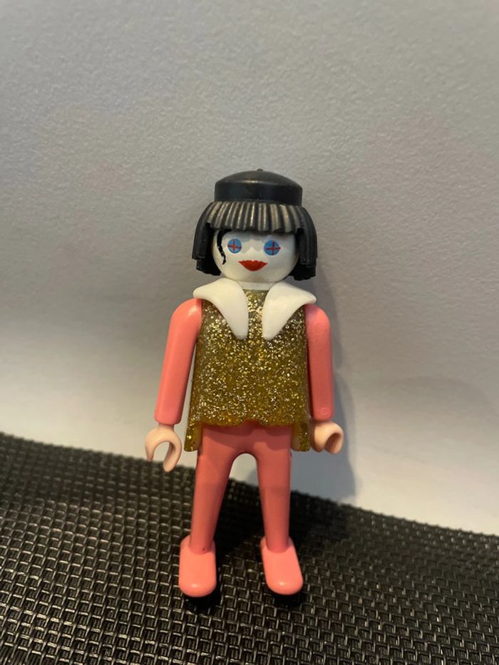 Playmobil figurine clown cirque Romani vintage veste dorée habits roses - photo numéro 5