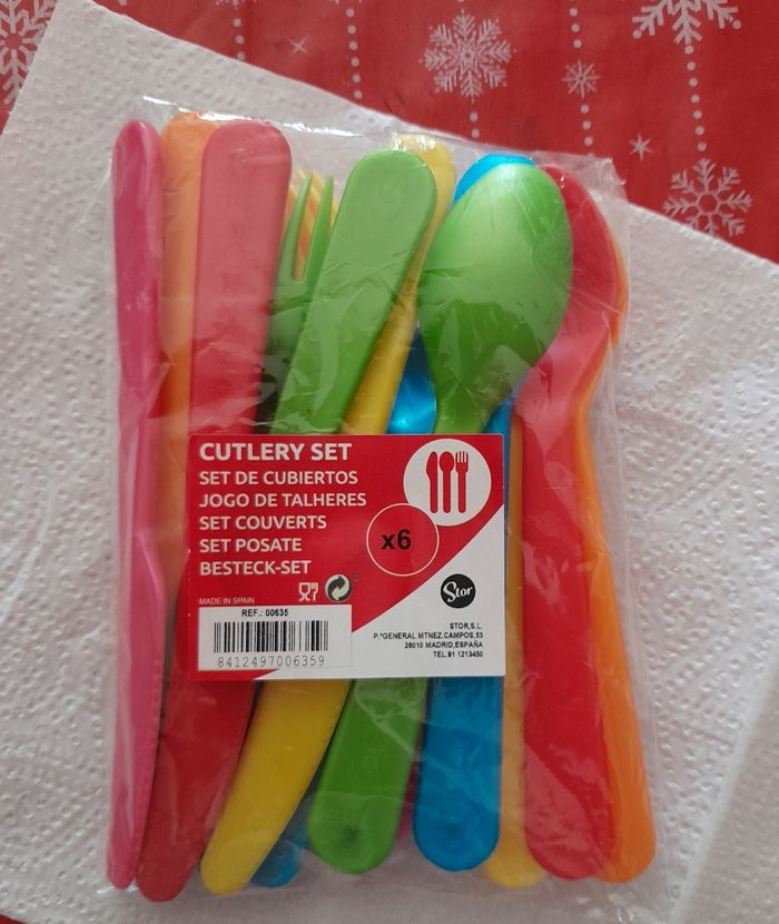 Couvert plastique enfant