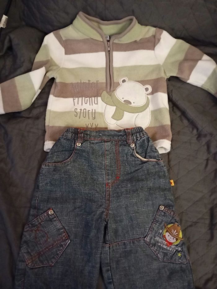 Lot 1 sweat et un jean    1. An