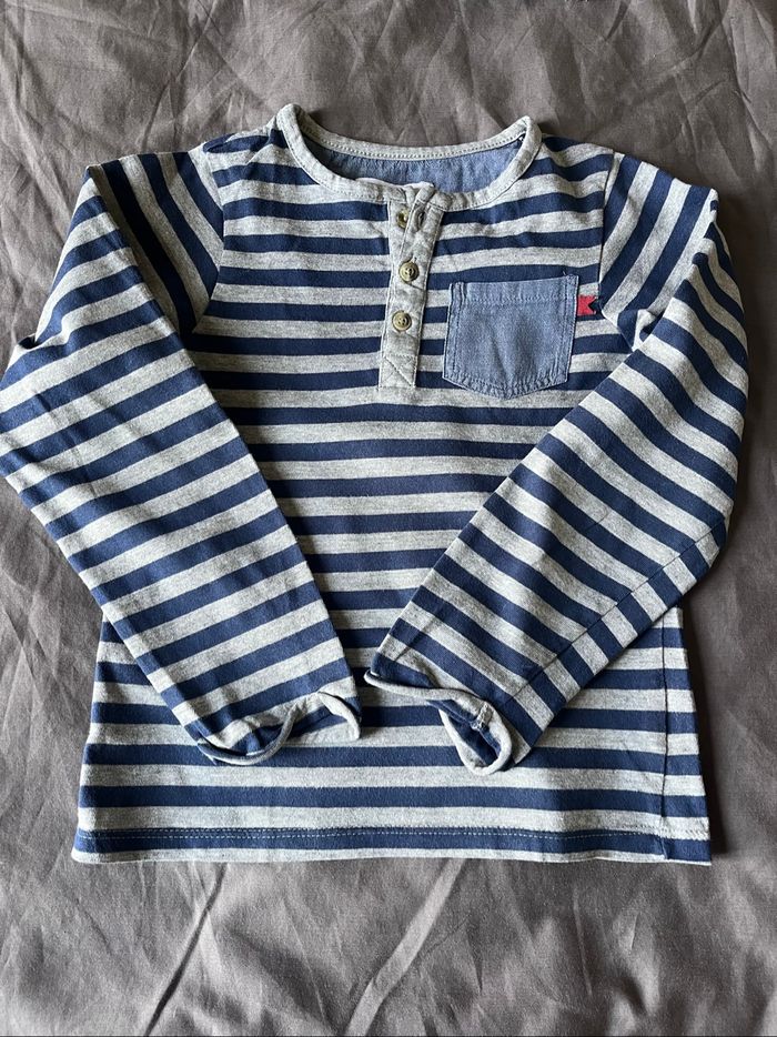 Lot vêtements garçon 5 ans - photo numéro 6