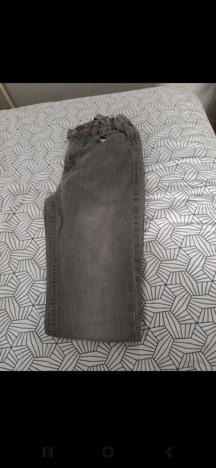 Jeans taille 12 ans