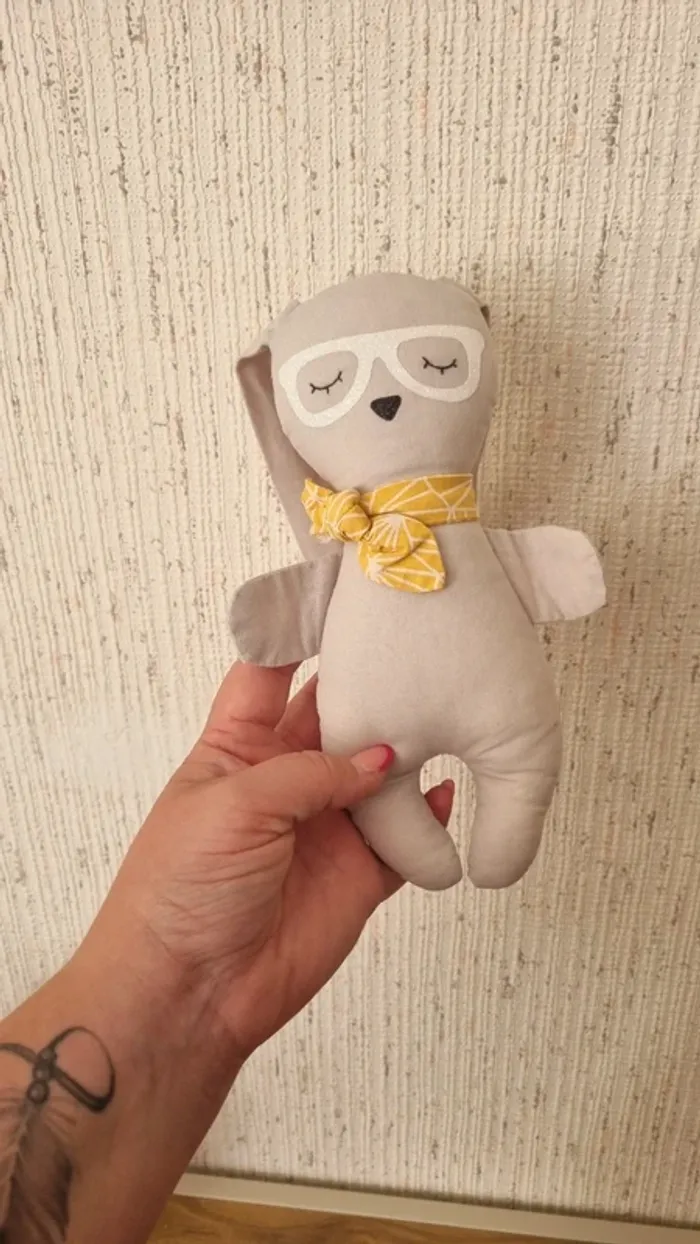 Peluche lapin a lunette - photo numéro 5