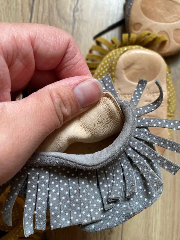 Lot chaussons cuir - photo numéro 7