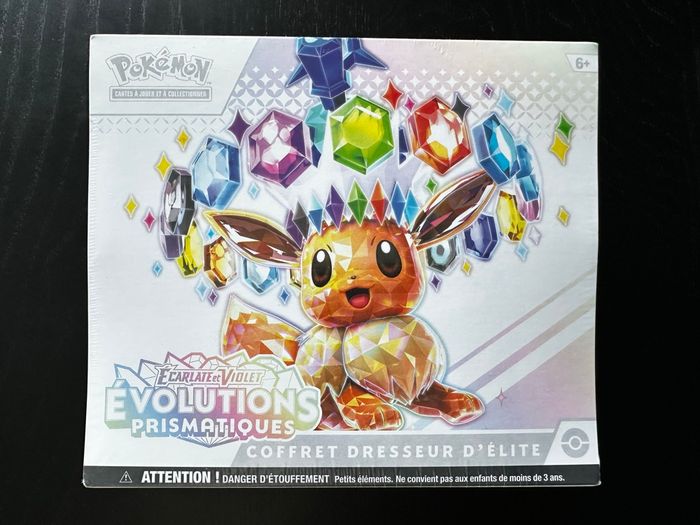ETB Coffret dresseur d’élite  - EV8.5 Évolutions Prismatiques
