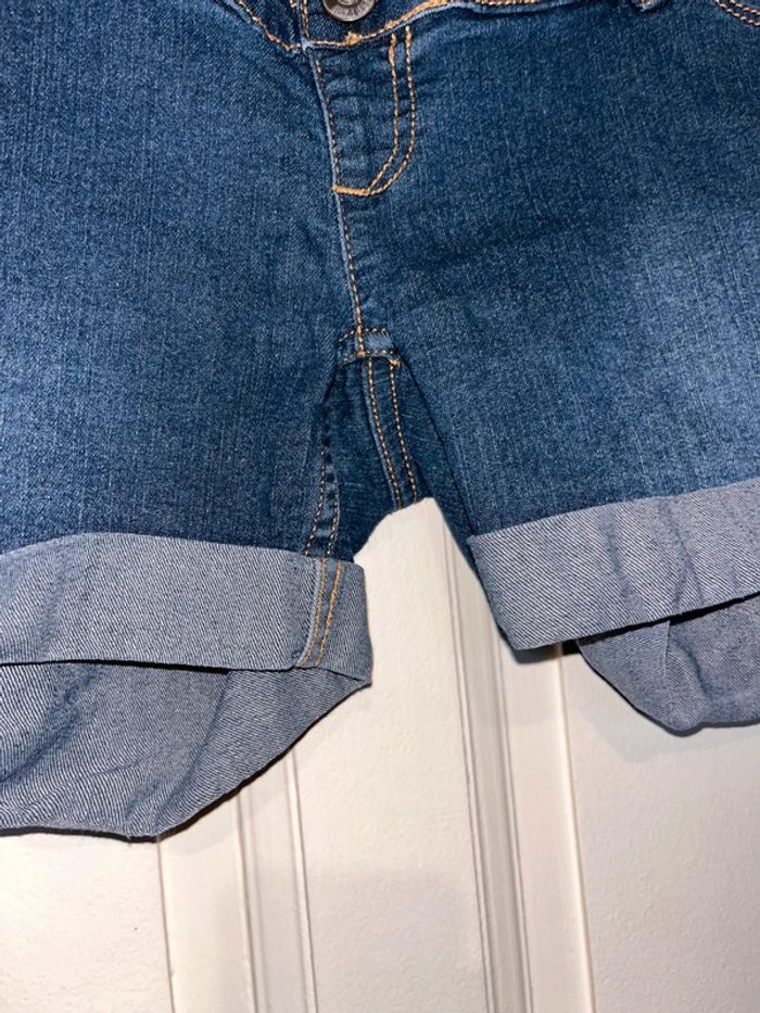 Short maternité grossesse kiabi 36 - photo numéro 2