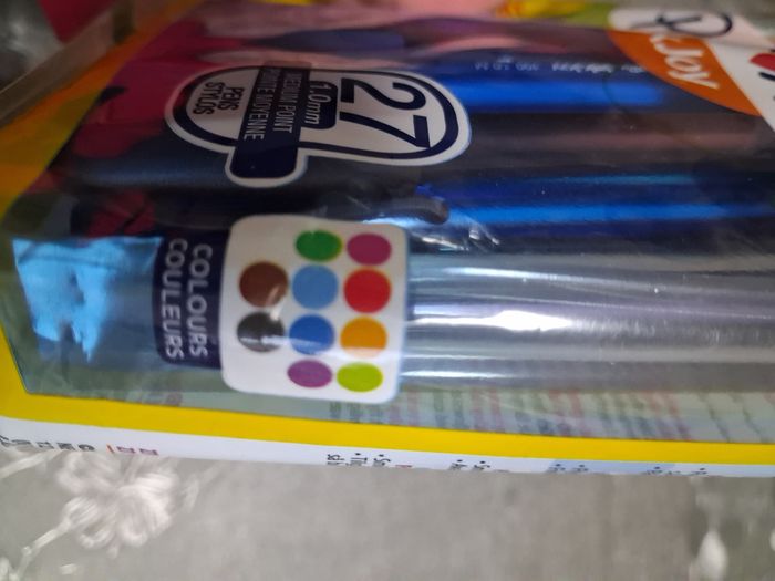 27 stylos - photo numéro 4