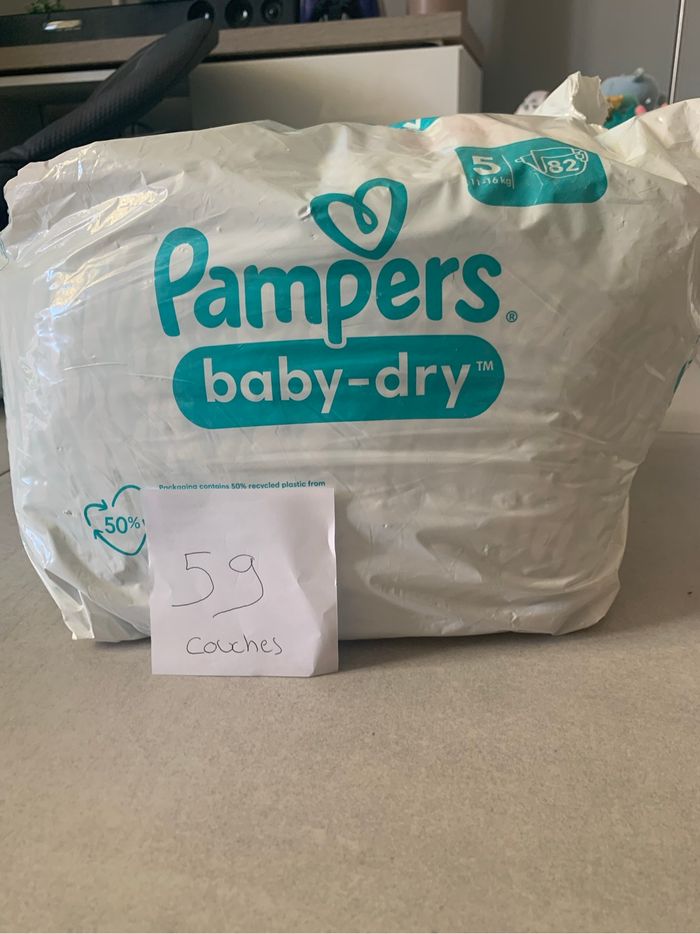 Couche Pampers taille 5