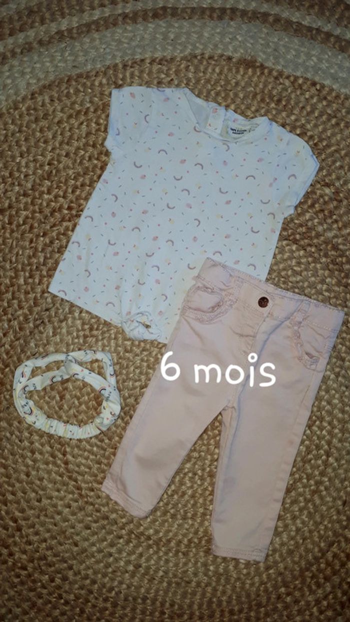 Joli ensemble fille pantalon et tee shirt manches courtes - 6 mois