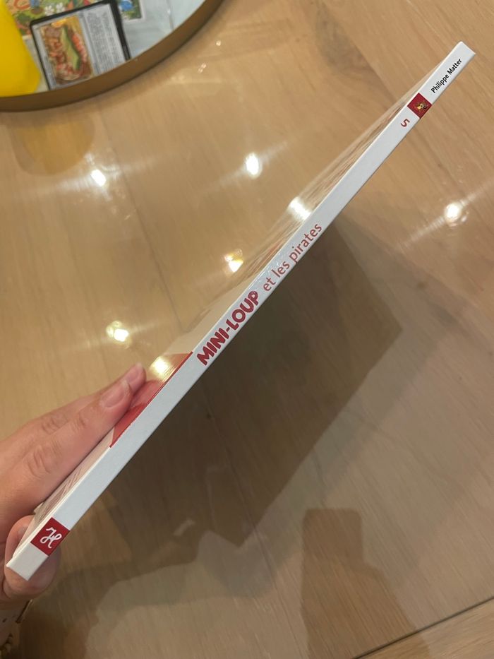 Livre mini-loup - photo numéro 2