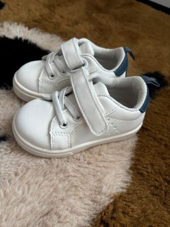 Baskets blanches/bleu In Extenso t.19