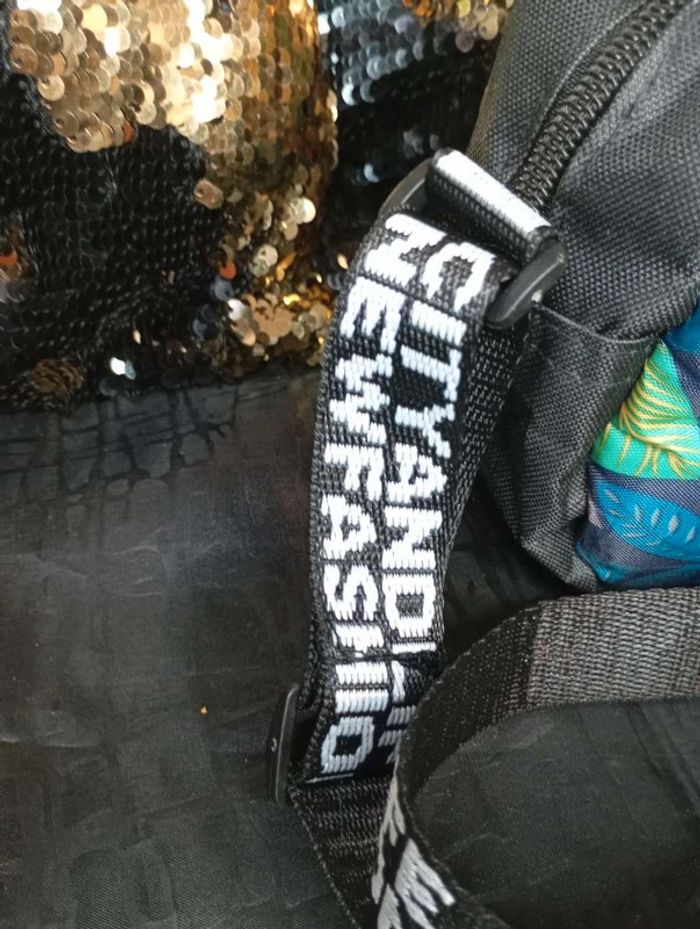 Pochette sac à main neuve. - photo numéro 4