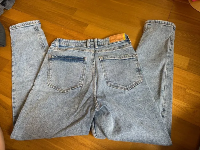 Jean mom Stradivarius - photo numéro 2