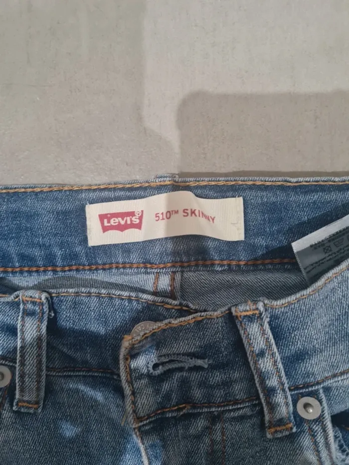 Jeans levis 10ans - photo numéro 3