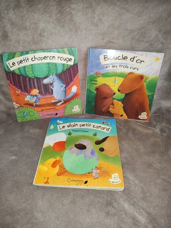 Lot de 3 livres avec rabats