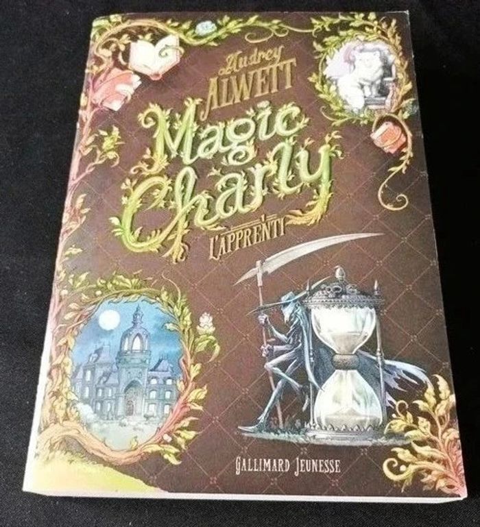 Livre Magic Charly