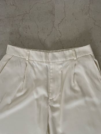 Costume, stradivarius, pantalon, taille 40 veste taille L. Très bon état quatre