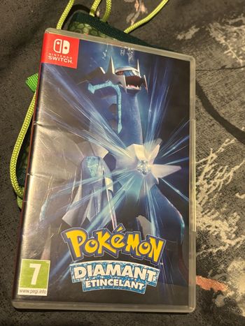 Jeu Pokémon diamant étincelant 