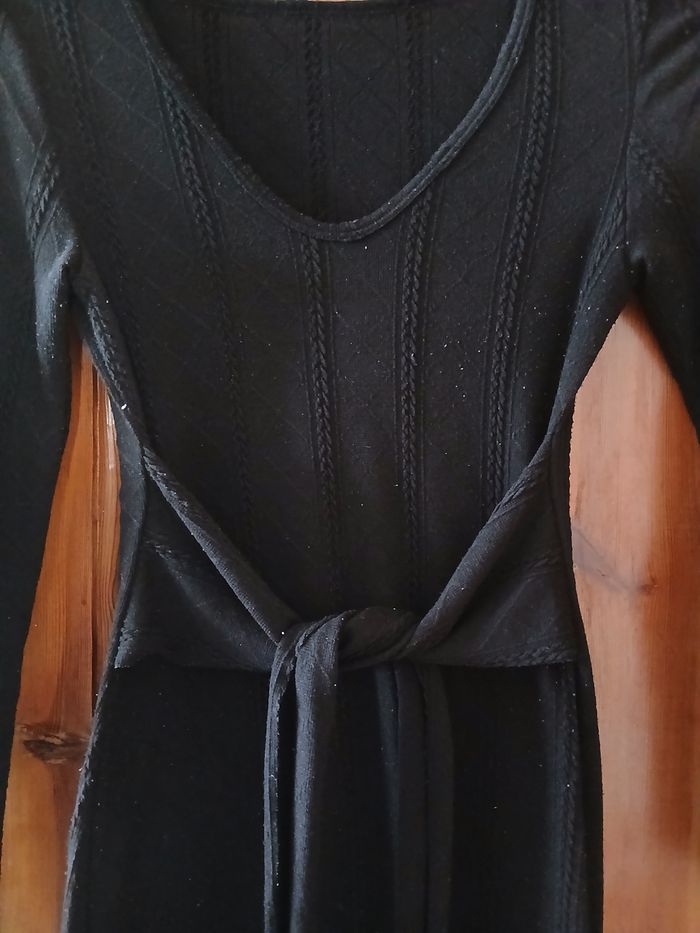 Robe noire - photo numéro 8